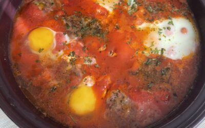 Tajine de kefta aux oeufs